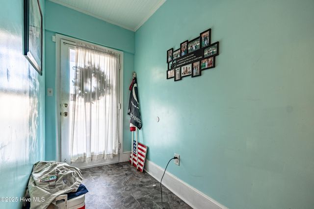 402 E 2nd Avenue, Chadbourn, NC 28431