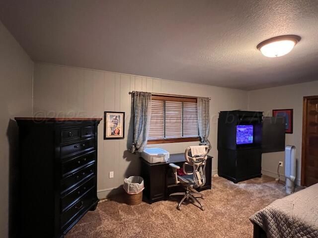 901 S Barkley Street, Spearman, TX 79081