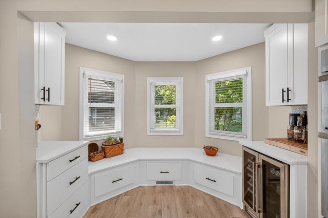 5536 NE 3rd Street, Des Moines, IA 50313