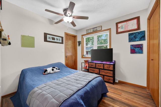 5536 NE 3rd Street, Des Moines, IA 50313