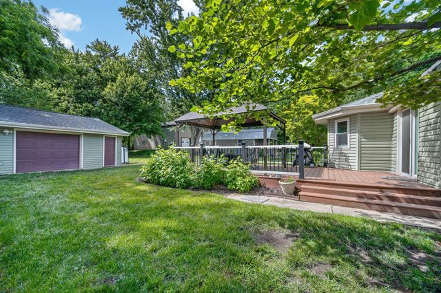 5536 NE 3rd Street, Des Moines, IA 50313
