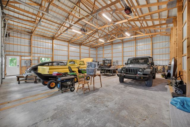 5536 NE 3rd Street, Des Moines, IA 50313