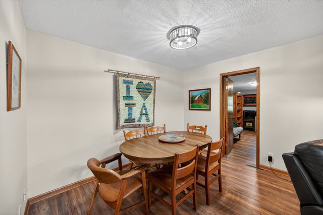 5536 NE 3rd Street, Des Moines, IA 50313