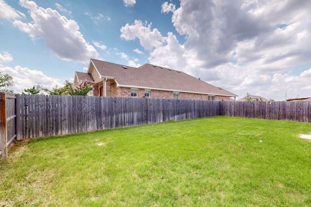 6101 Bell Springs Street, Fort Worth, TX 76123