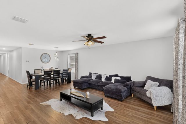 6101 Bell Springs Street, Fort Worth, TX 76123