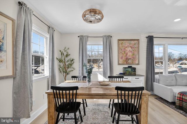 10 ELINOR AVE, Stratford, NJ 08084