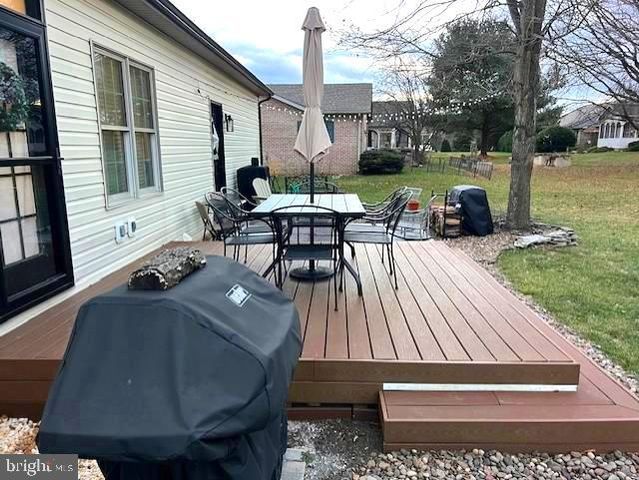 117 YALE LN, Falling Waters, WV 25419