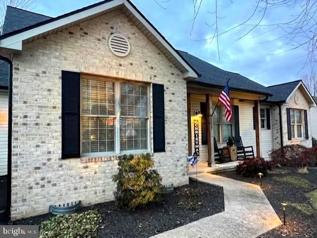 117 YALE LN, Falling Waters, WV 25419