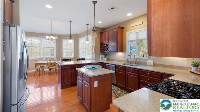 3423 Courtney, Upper Saucon Twp, PA 18034