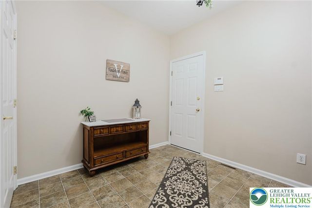 3423 Courtney, Upper Saucon Twp, PA 18034