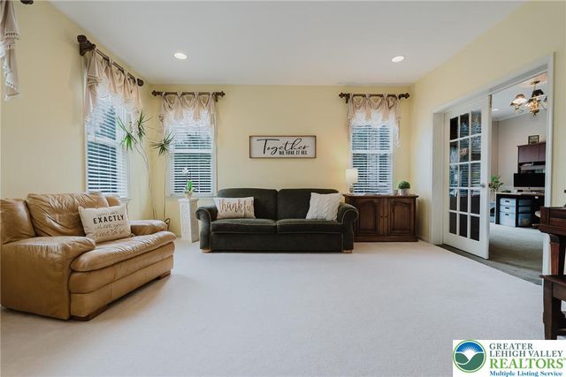 3423 Courtney, Upper Saucon Twp, PA 18034
