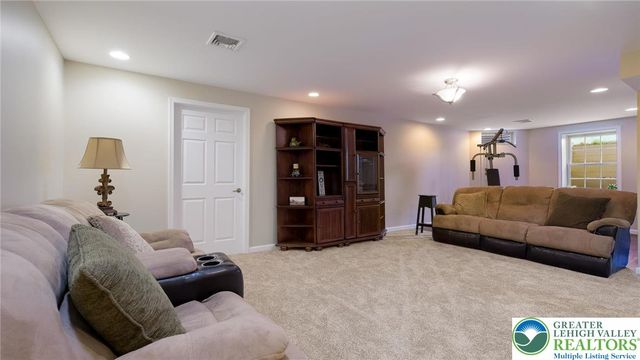 3423 Courtney, Upper Saucon Twp, PA 18034