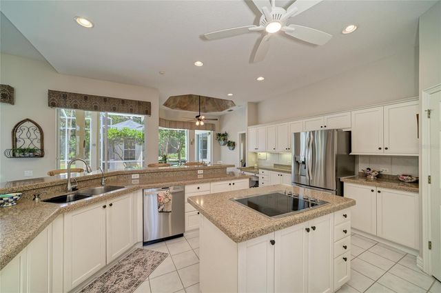2362 LITTLE COUNTRY ROAD, Parrish, FL 34219