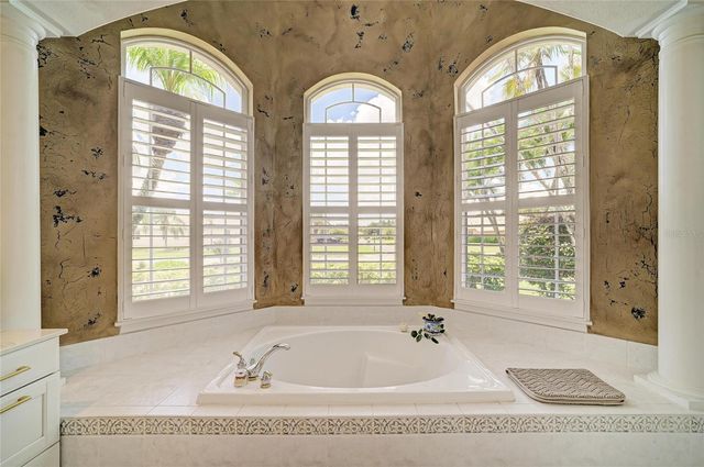 2362 LITTLE COUNTRY ROAD, Parrish, FL 34219