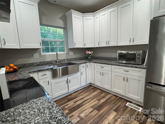 7205 Sagebrush Circle, Concord, NC 28025