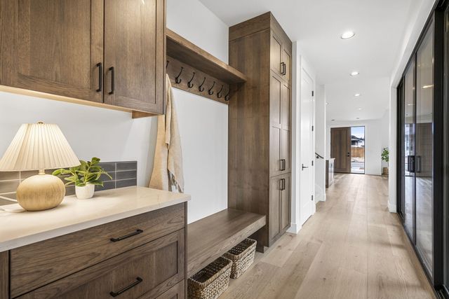 3350 NW Leavitt Lane, Bend, OR 97703