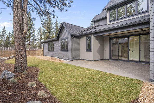 3350 NW Leavitt Lane, Bend, OR 97703