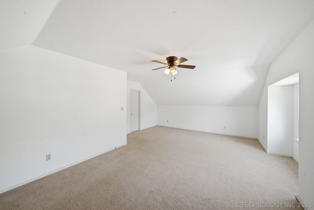 9513 S Lakewood Avenue, Tulsa, OK 74137