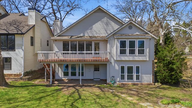 9513 S Lakewood Avenue, Tulsa, OK 74137