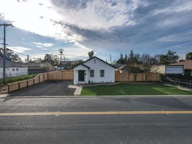 17-19 I St, Empire, CA 95319