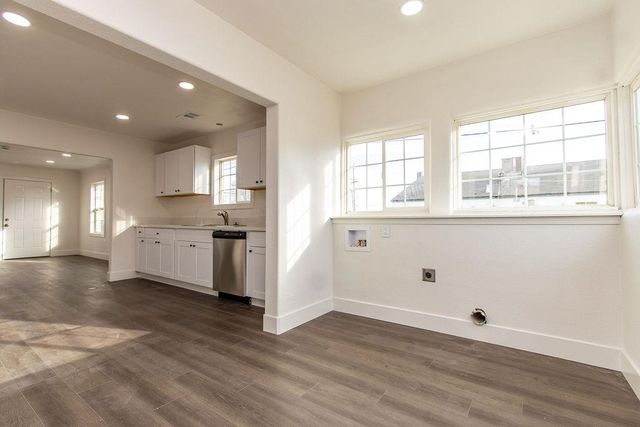 17-19 I St, Empire, CA 95319