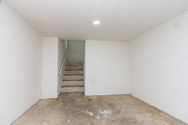 17-19 I St, Empire, CA 95319