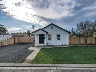 17-19 I St, Empire, CA 95319