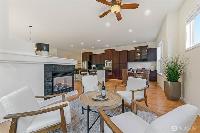 13933 Morgan Drive NE, Redmond, WA 98053