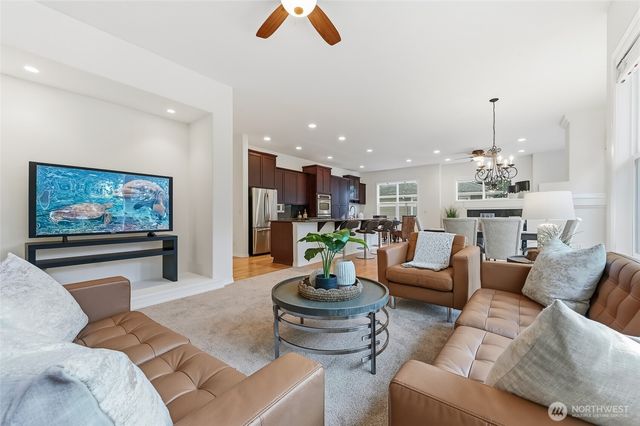 13933 Morgan Drive NE, Redmond, WA 98053