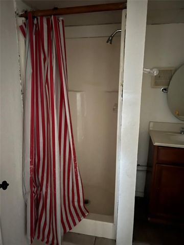 1305 Vista Road, Pasadena, TX 77504