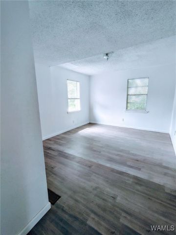 2510 Foster Ferry, Tuscaloosa, AL 35401