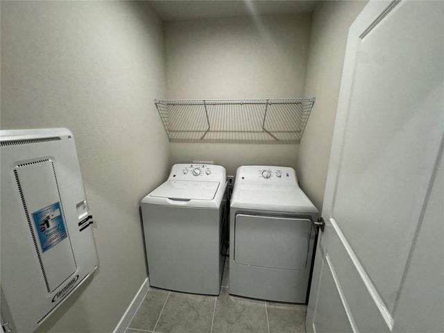 1197 PORT BLUE WAY, Lady Lake, FL 32159