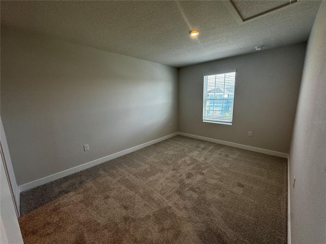 1197 PORT BLUE WAY, Lady Lake, FL 32159