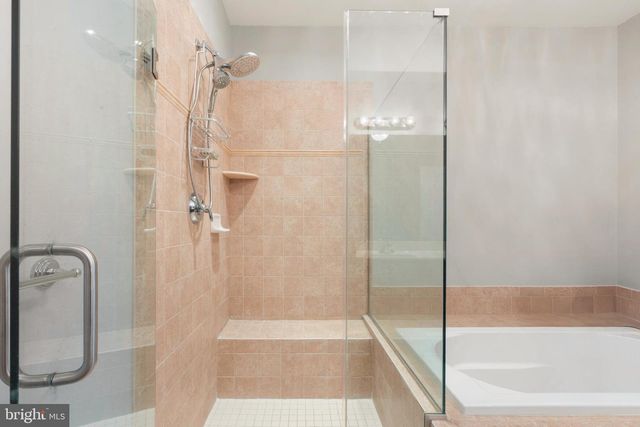 531 CARSON TER, Huntingdon Valley, PA 19006