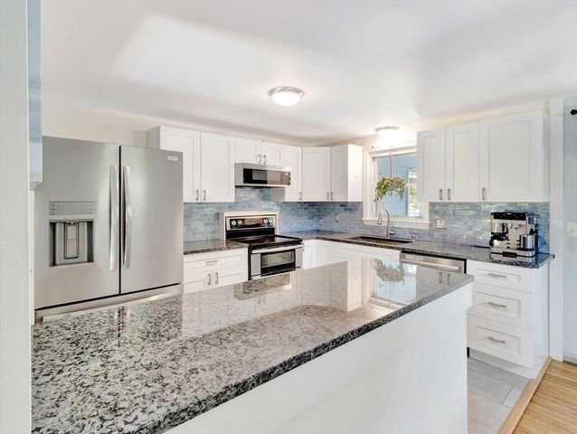 12 Toad Island Road, Norton, MA 02766