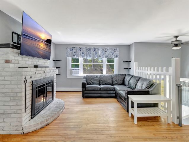 12 Toad Island Road, Norton, MA 02766