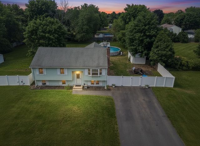 12 Toad Island Road, Norton, MA 02766