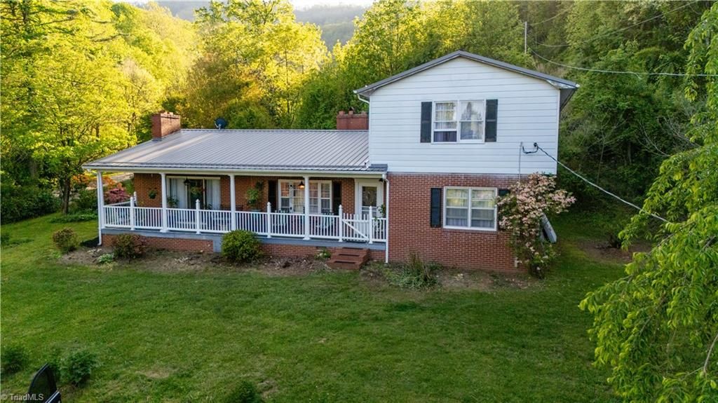 464 LAKEVIEW Drive, Cana, VA 24317