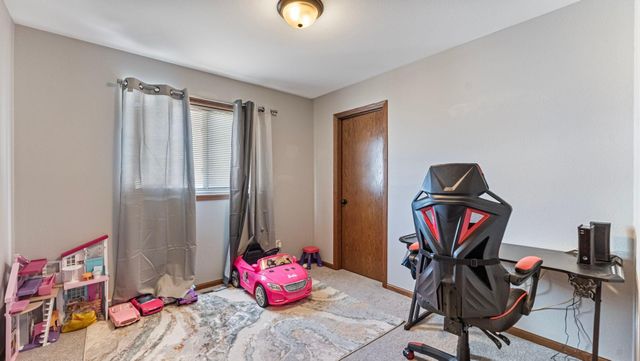 1761 34th Street NE, Sauk Rapids, MN 56379