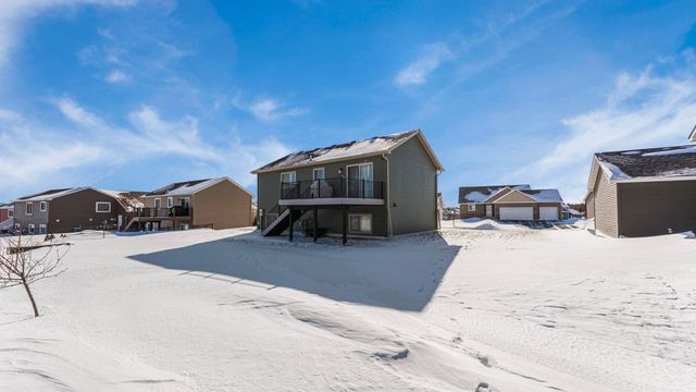 1761 34th Street NE, Sauk Rapids, MN 56379