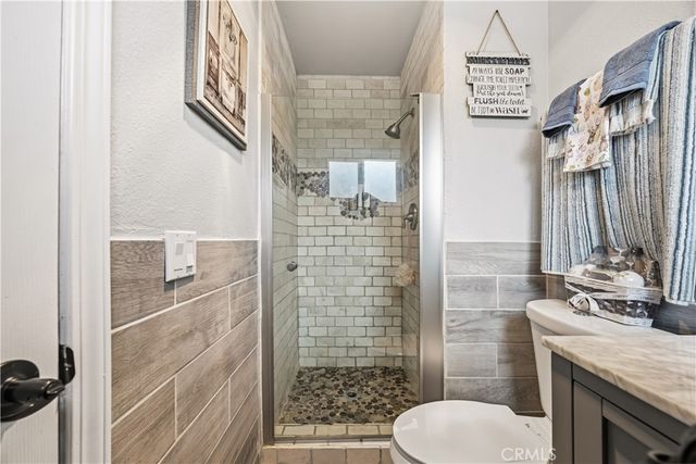 1040 Sapphire Lane, Corona, CA 92882