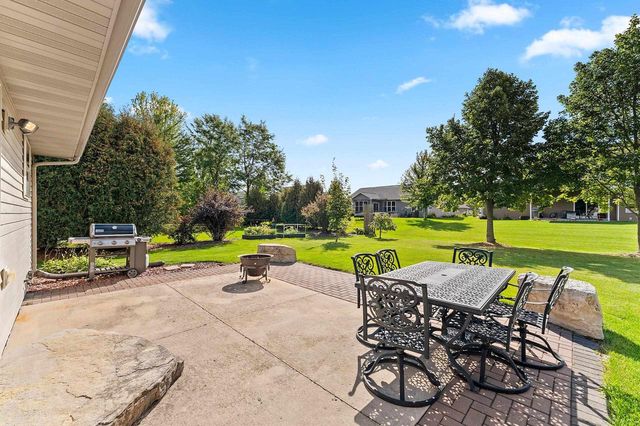 W5985 SWEET WILLIAM DRIVE, Appleton, WI 54915
