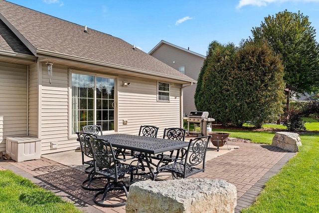 W5985 SWEET WILLIAM DRIVE, Appleton, WI 54915