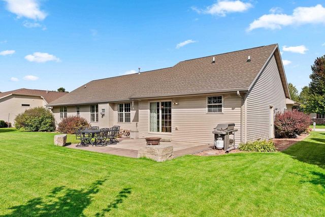 W5985 SWEET WILLIAM DRIVE, Appleton, WI 54915