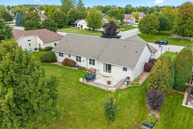 W5985 SWEET WILLIAM DRIVE, Appleton, WI 54915