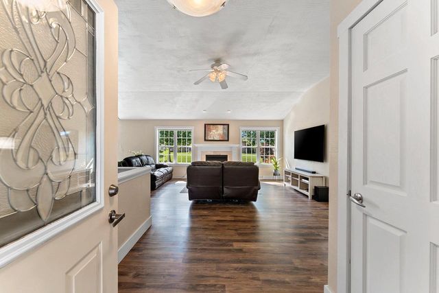 W5985 SWEET WILLIAM DRIVE, Appleton, WI 54915