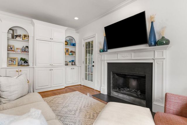 104 Autumn Wood Ct, Spartanburg, SC 29302