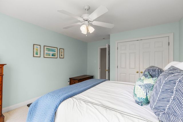 104 Autumn Wood Ct, Spartanburg, SC 29302