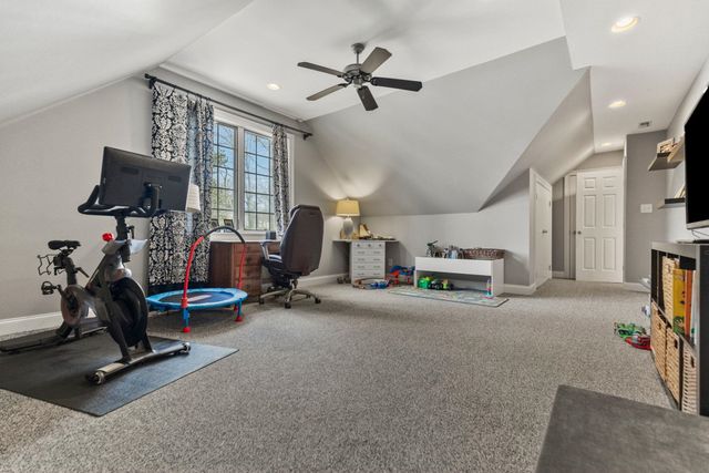 104 Autumn Wood Ct, Spartanburg, SC 29302