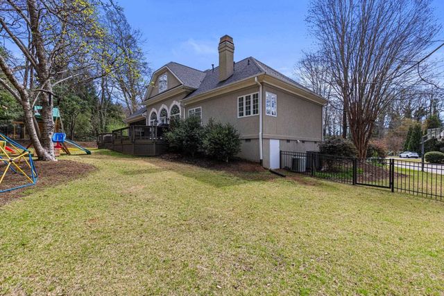 104 Autumn Wood Ct, Spartanburg, SC 29302